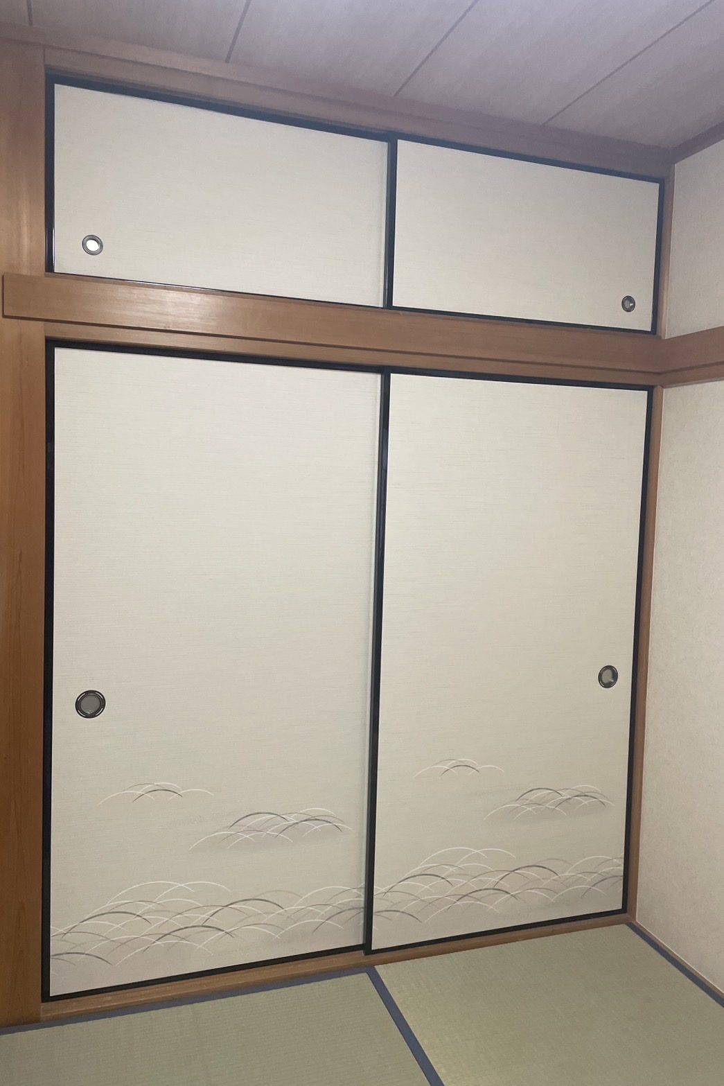張替え後のきれいな襖（施工後）